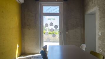 Apartemen Basic | Area keluarga