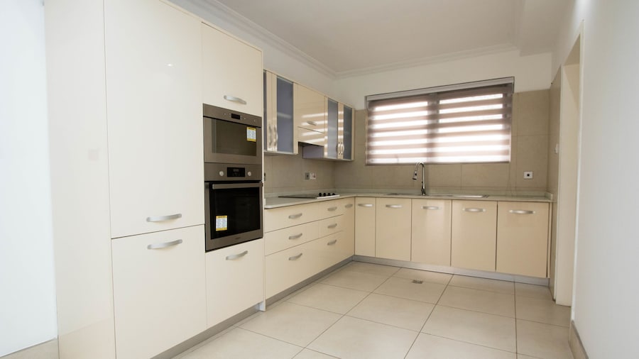 3 Bed Luxury Apartment