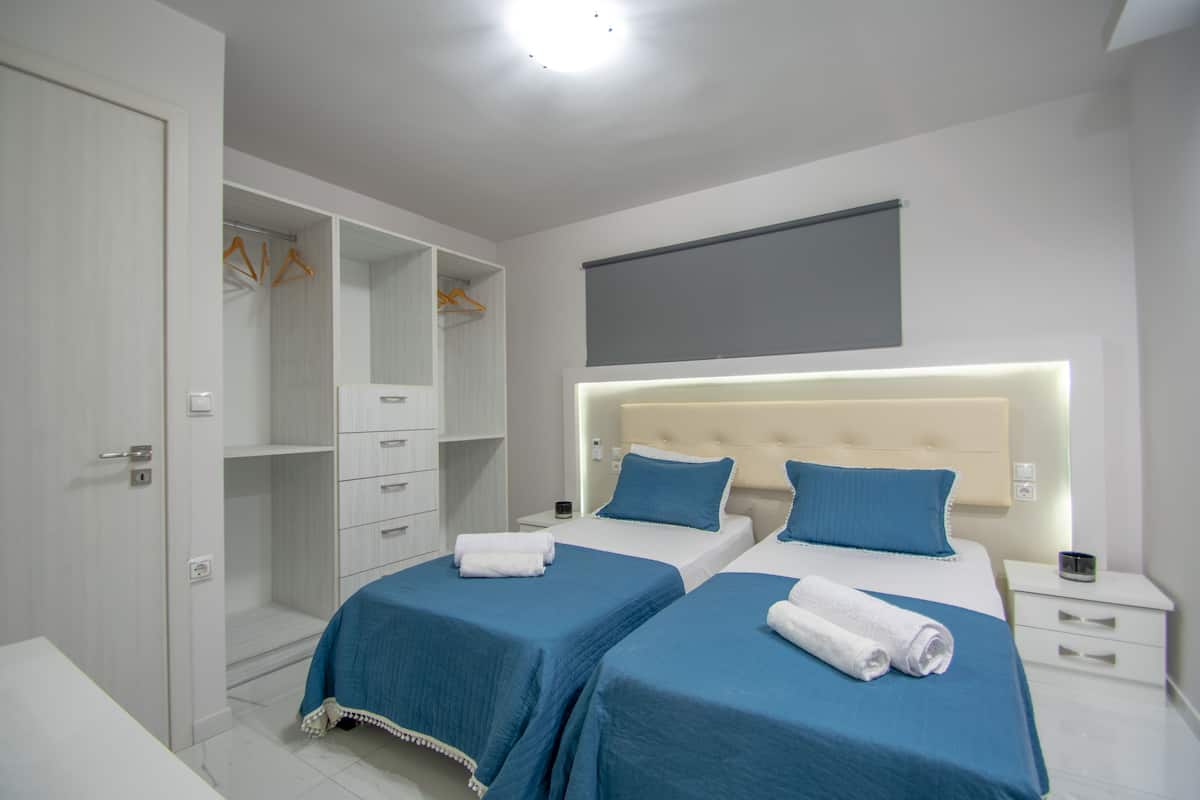 Villa | Individually decorated, individually furnished, soundproofing