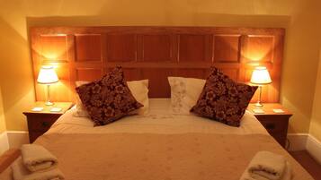 Iron/ironing board, travel crib, free WiFi, bed sheets