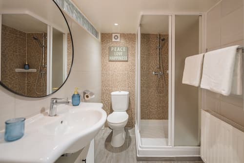 Design Apartment (BLUE) | Bathroom