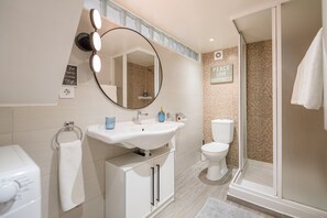 Appartement Design (BLUE) | Salle de bain