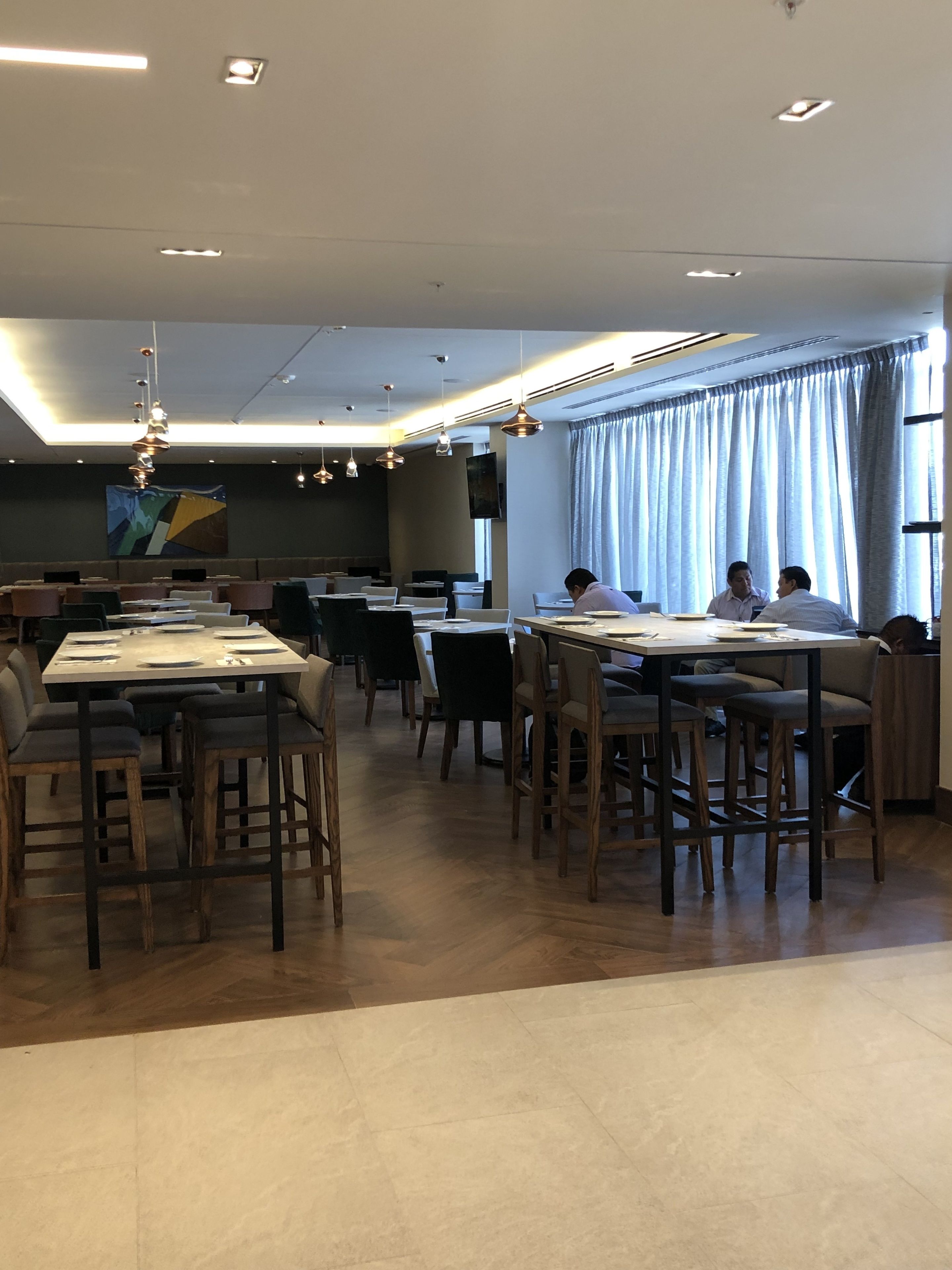 Se sirven desayunos, comidas y cenas 