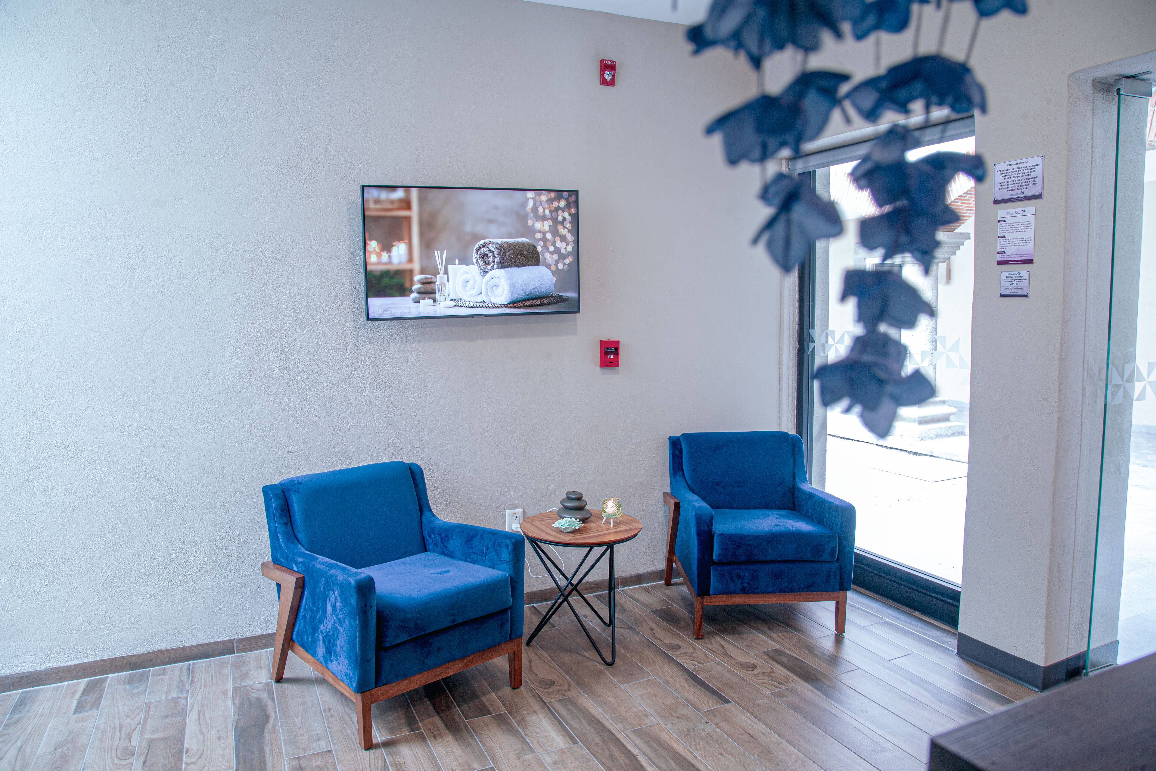 steam room, body treatments, hot stone massages, body wraps, body scrubs