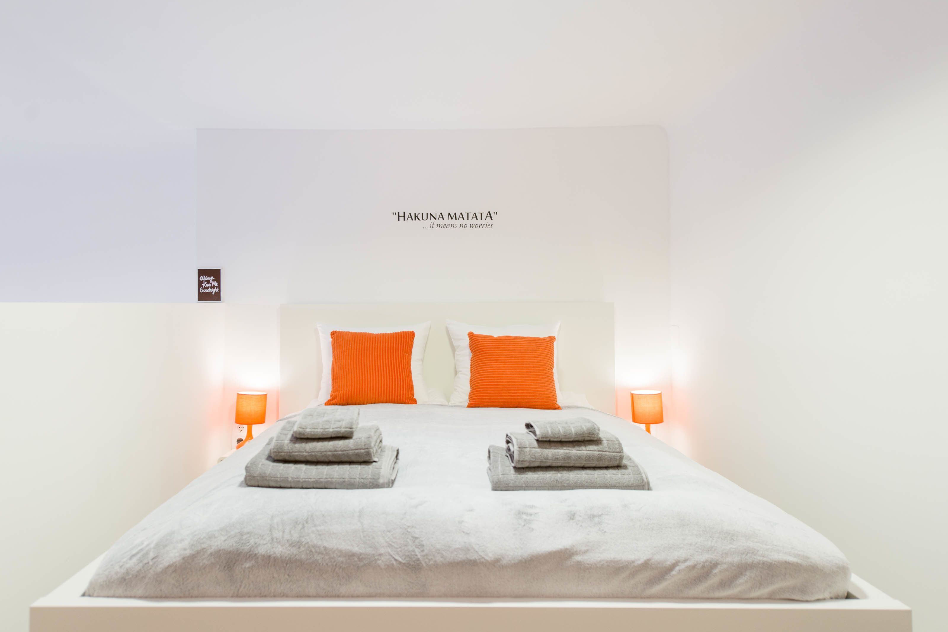 design apartment (orange) | 1 bedroom, individually decorated, laptop workspace, blackout curtains