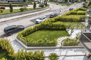 Property grounds - M036 - Marcelli, four-room apartment 30 meters from the sea (Marcelli)