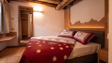 Apartment, 2 Bedrooms (2) | 2 bedrooms, free WiFi, bed sheets