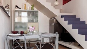 お食事