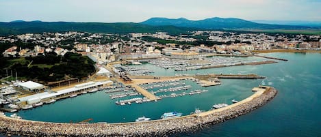 Marina