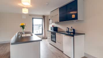 Deluxe Apartment, Multiple Beds | Interior detail