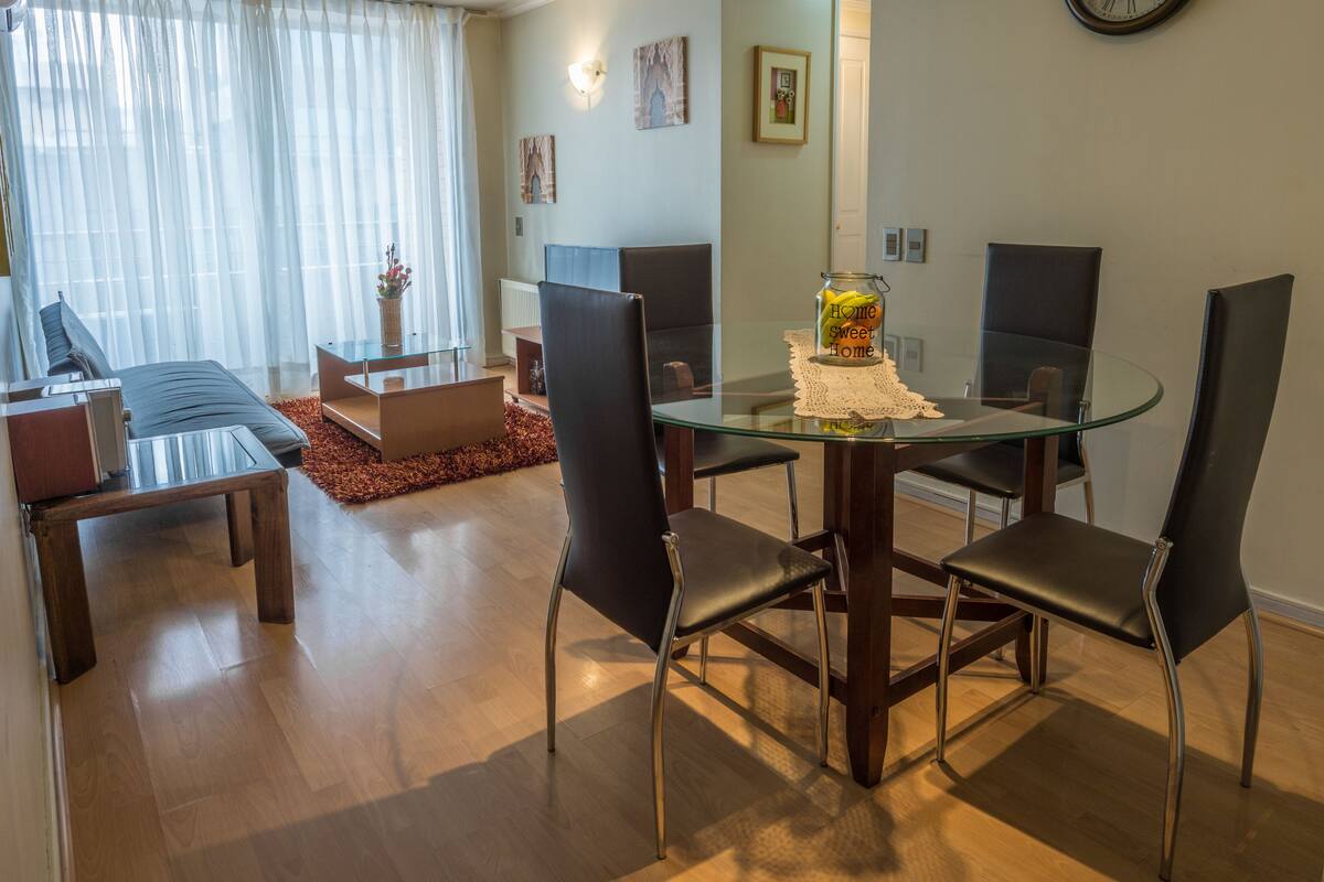 Apartament familiar, vistes a la ciutat | Sala d'estar