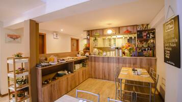 Free daily full breakfast