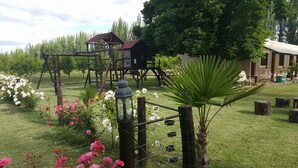 Área de juegos infantiles al aire libre