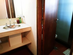 Bathroom - Finca Los Almendros (Tunuyan)