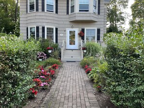 Bagian depan properti