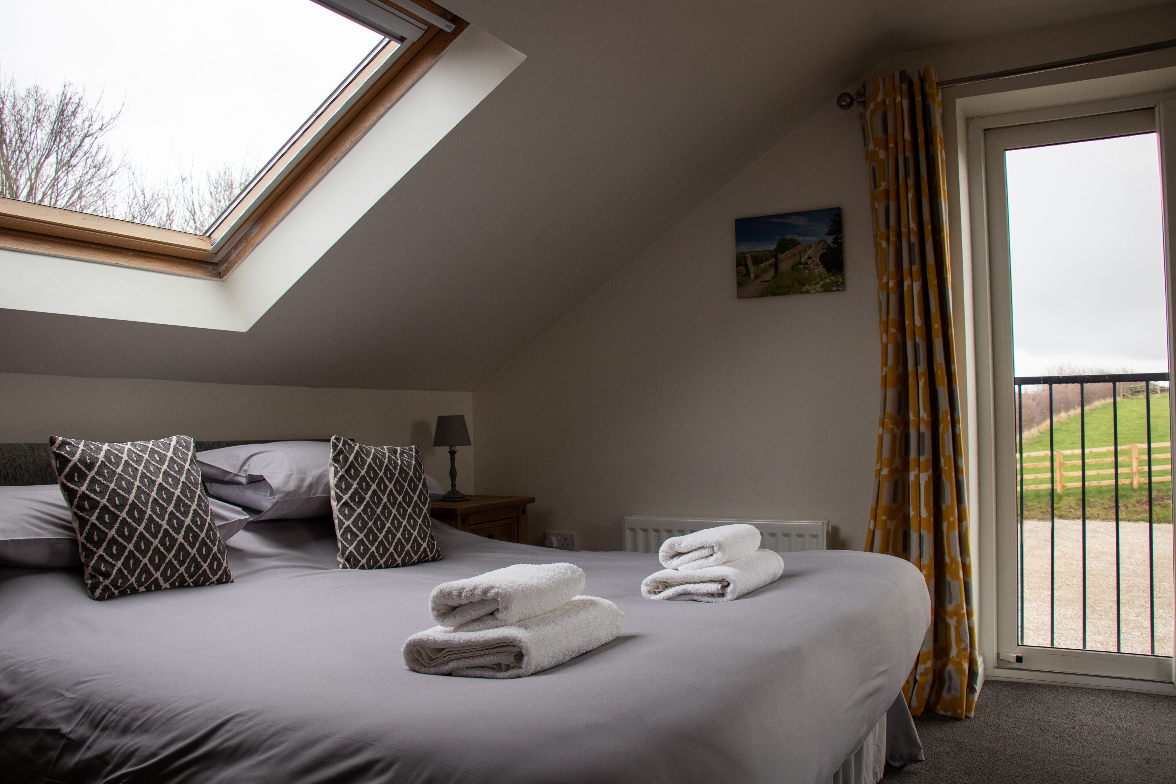 superior double or twin room | 1 bedroom, desk, iron/ironing board, free wifi