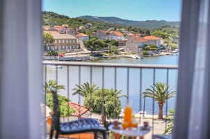 Standard Twin Room, Sea View | Premium bedding, down comforters, pillowtop beds, in-room safe