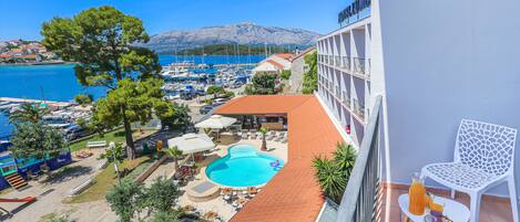 Standard Twin Room, Sea View