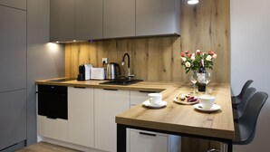 Apartamento Business (4) | Cocina básica privada