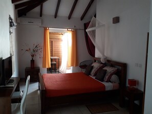 Suite Comfort, 1 letto king | Vista dalla camera
