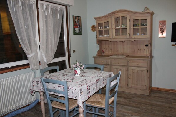 Lägenhet Basic - 1 sovrum | Matservice på rummet