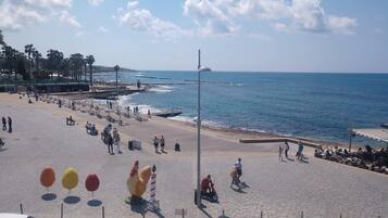 Pemandangan sekitar dari properti