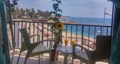 777 Beach Guesthouse