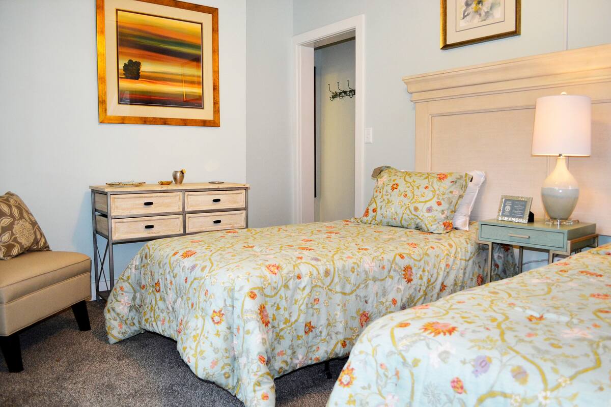 Habitación estándar, 1 habitación, no fumadores (The Jersey City) | Sábanas de algodón egipcio y ropa de cama de alta calidad