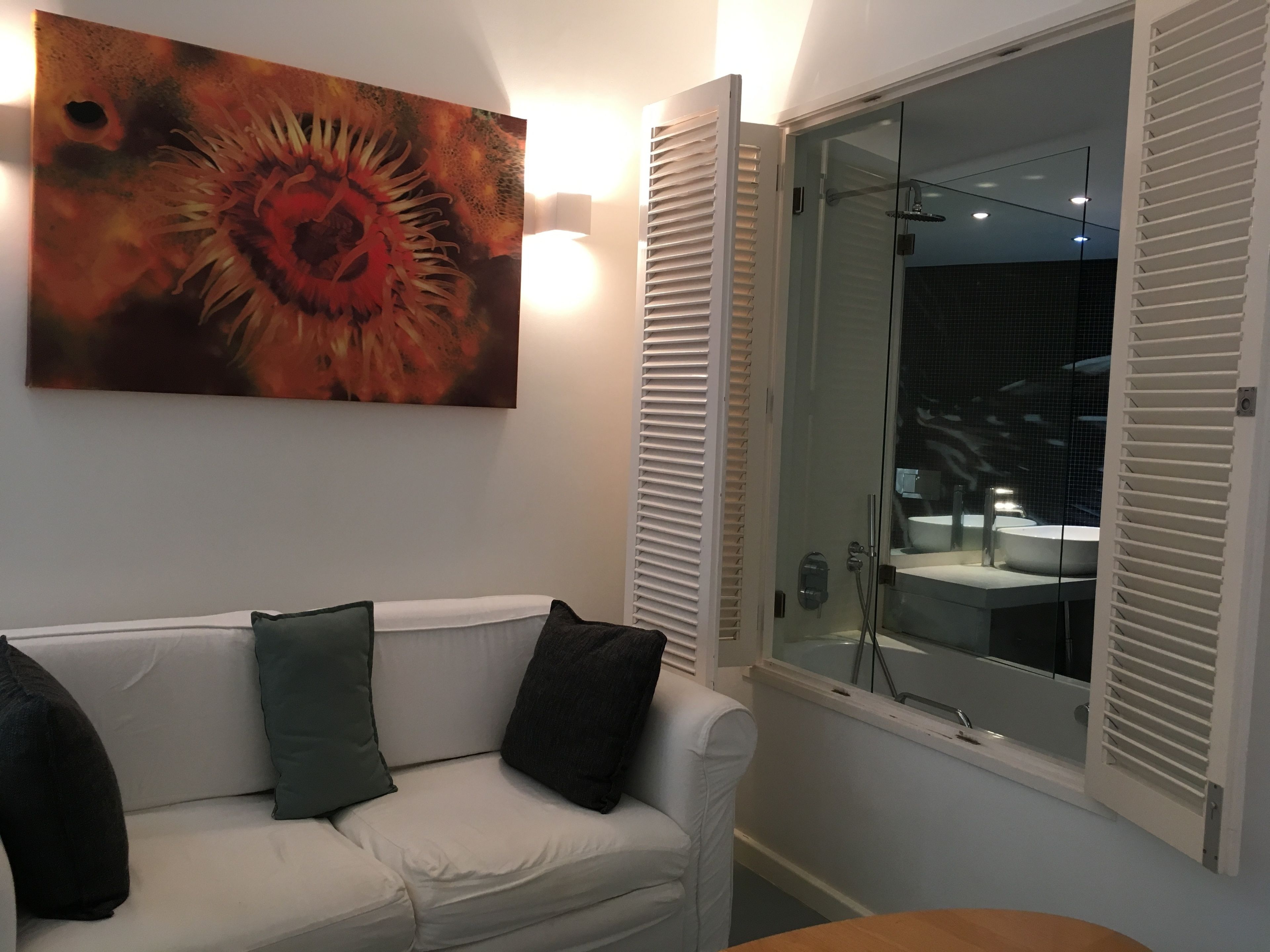 executive suite | room amenity