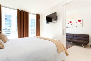 Family Triple Room, Multiple Beds | Free WiFi, bed sheets
