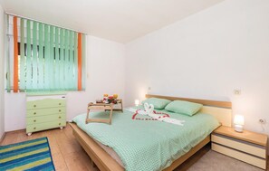 2 chambres, lit parapluie, Wi-Fi gratuit, draps fournis