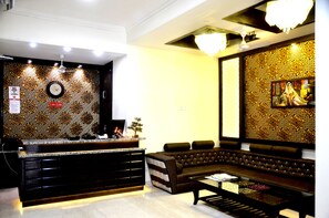 Lobby - Hotel Marc Royal (Agra)