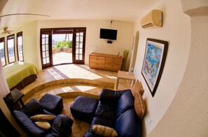 Smart TV, video games