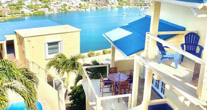 Secluded Hillside Villa, Large secluded pool & Endless Views, Bossa Nova