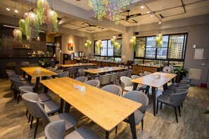Restaurant - SunLight Forest (Taitung)