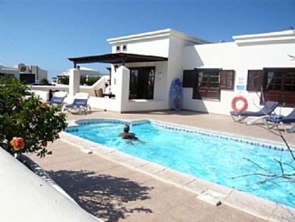 Outdoor pool, a heated pool