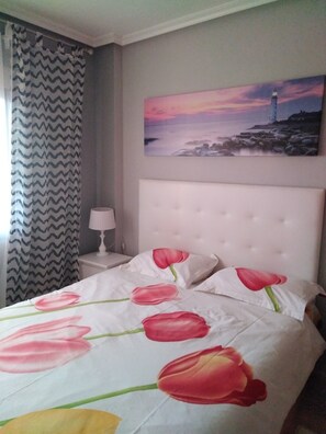 2 Schlafzimmer, Bügeleisen/Bügelbrett, kostenloses WLAN, Bettwäsche