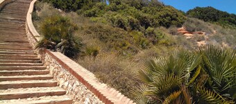 Costamarina apartment with pool 600 meters from the sea.