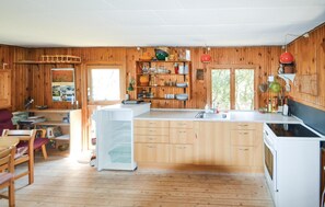 Fridge, stovetop, coffee/tea maker, cookware/dishes/utensils