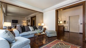 Apartment | Living area