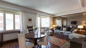 Apartment | Living area - Rental In Rome Ponte Milvio Apartment (Rome)