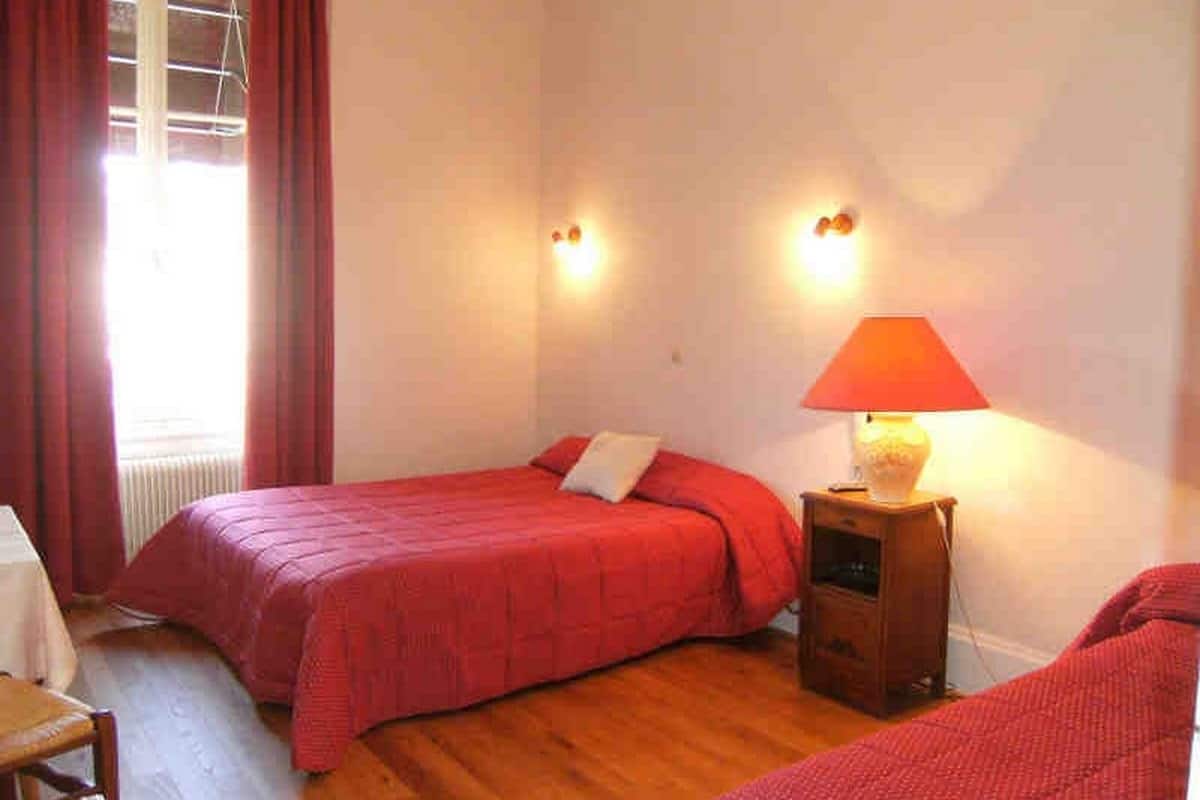 individually decorated, individually furnished, free wifi, bed sheets