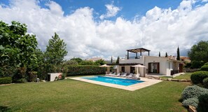 Exterior - 3 bedroom Villa Lara 11 with 10x5m private pool, within walking distance to resort village square (Kouklia)