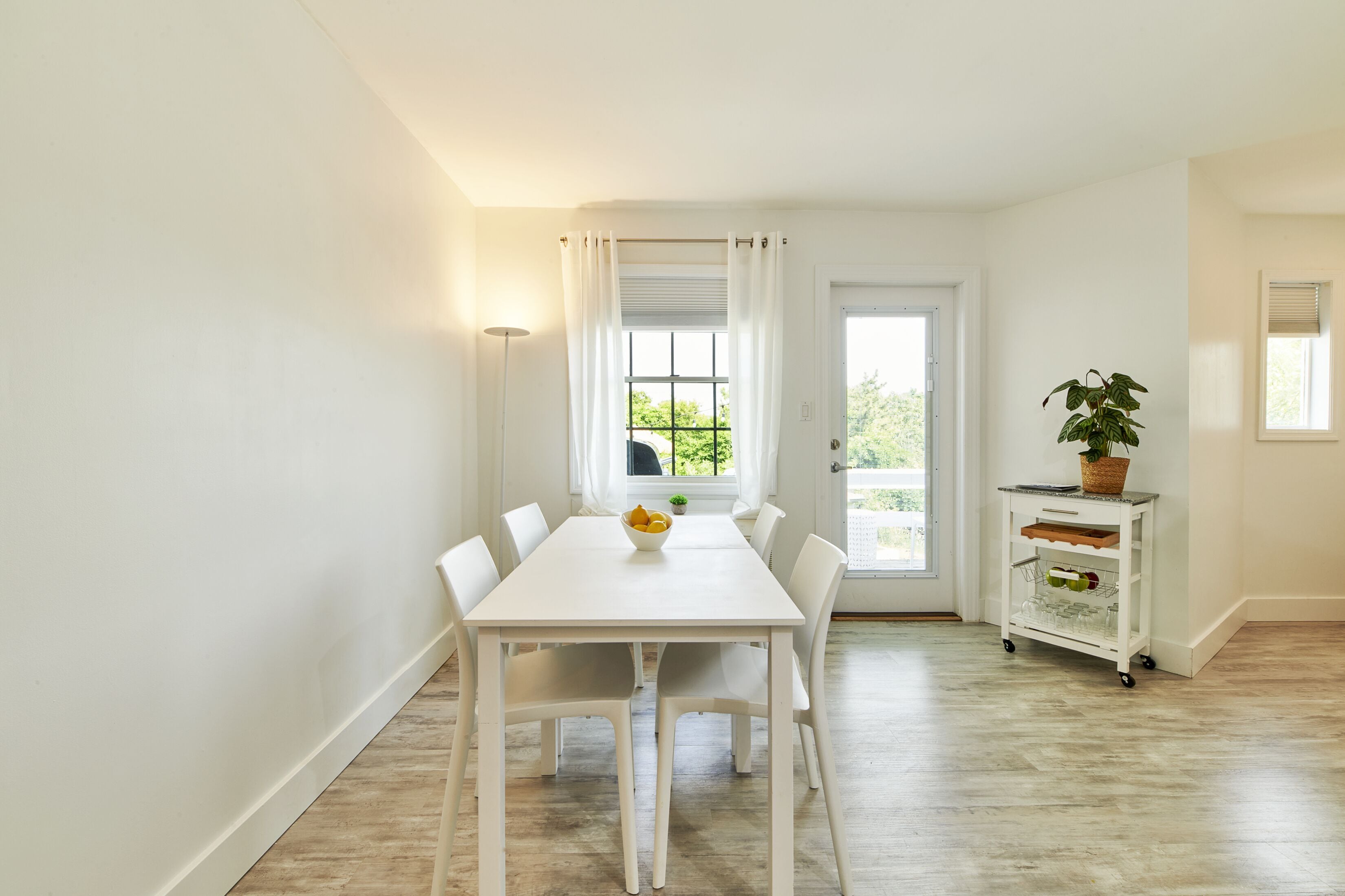 seagrass suite | egyptian cotton sheets, premium bedding, down duvets, pillow-top beds