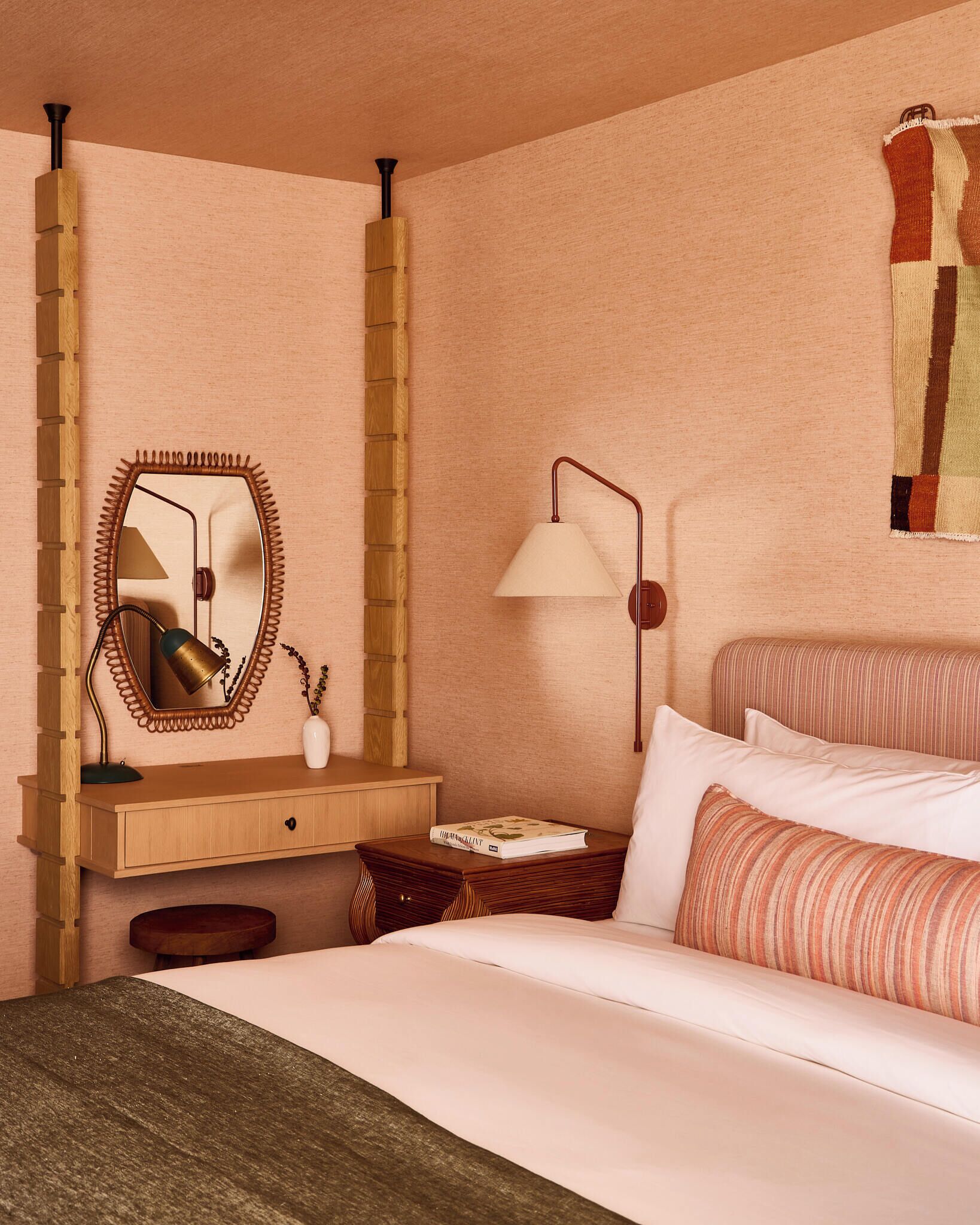 Room, 1 King Bed, Accessible | Egyptian cotton sheets, premium bedding, down comforters, pillowtop beds
