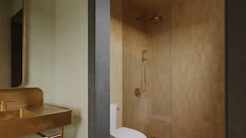 Standard Double Queen | Salle de bain | Articles de toilette de luxe, sĂšche-cheveux, serviettes fournies, savon