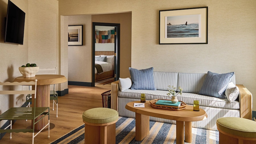 Hotel Corduroy
