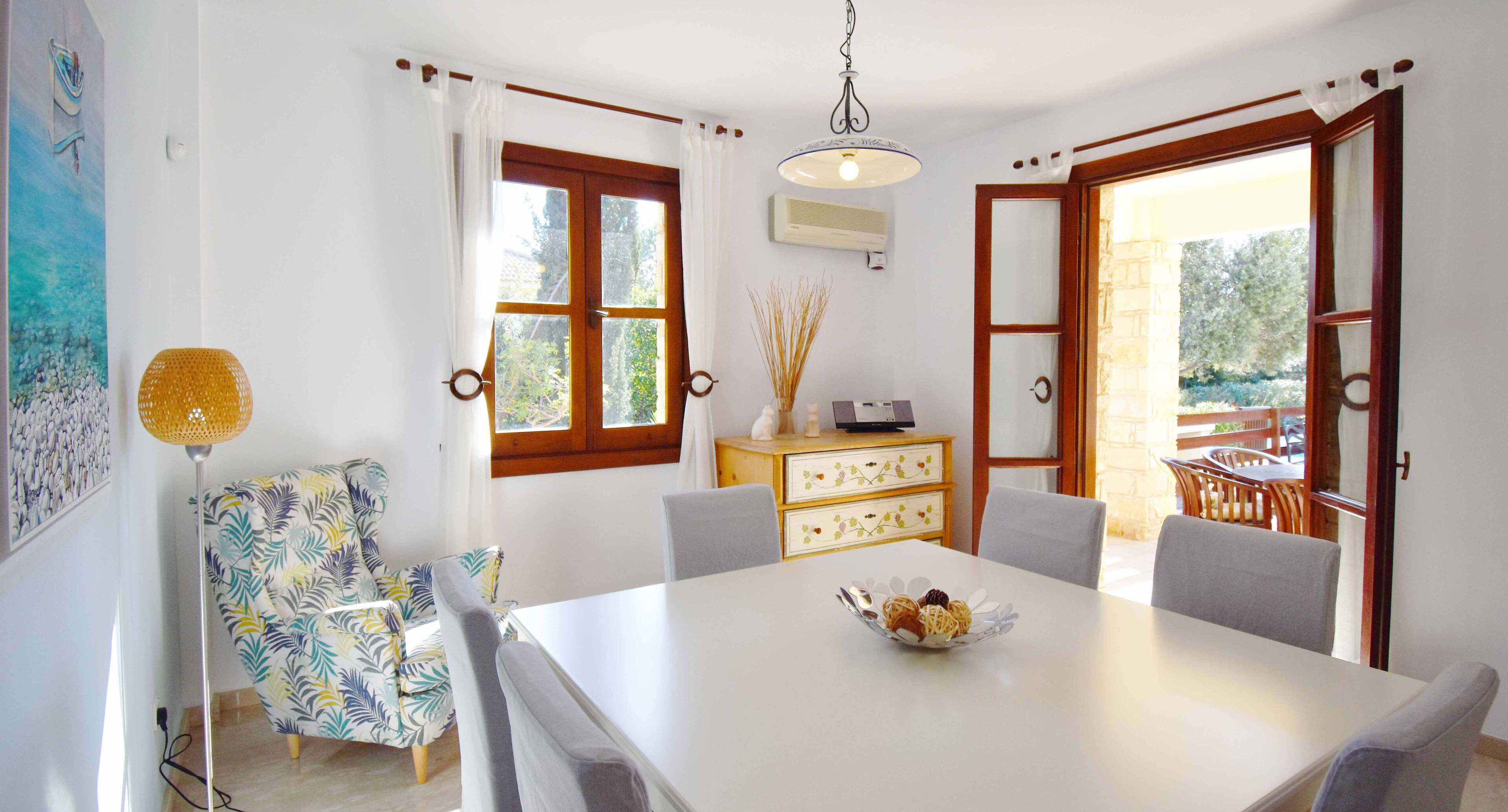Villa, 3 Bedrooms, Private Pool | In-room dining