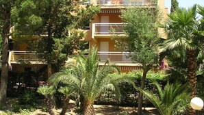Exterior - STUDIO L'AMIRAUTE (BORMES-LES-MIMOSAS)