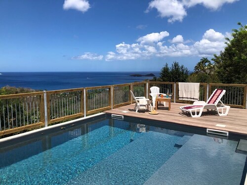 En Guadeloupe à Bouillante  Bungalow le Loup Blanc des Cabanes Perchées